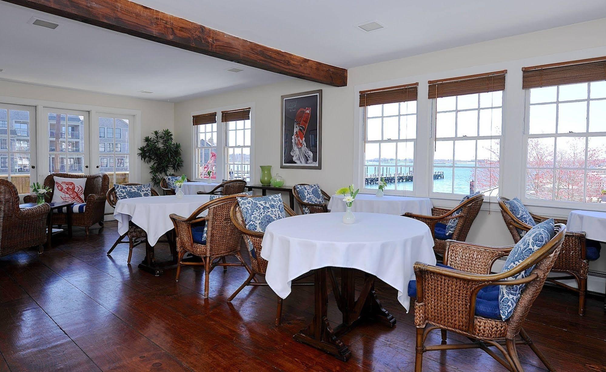 ניופורט Harborside Inn מראה חיצוני תמונה
