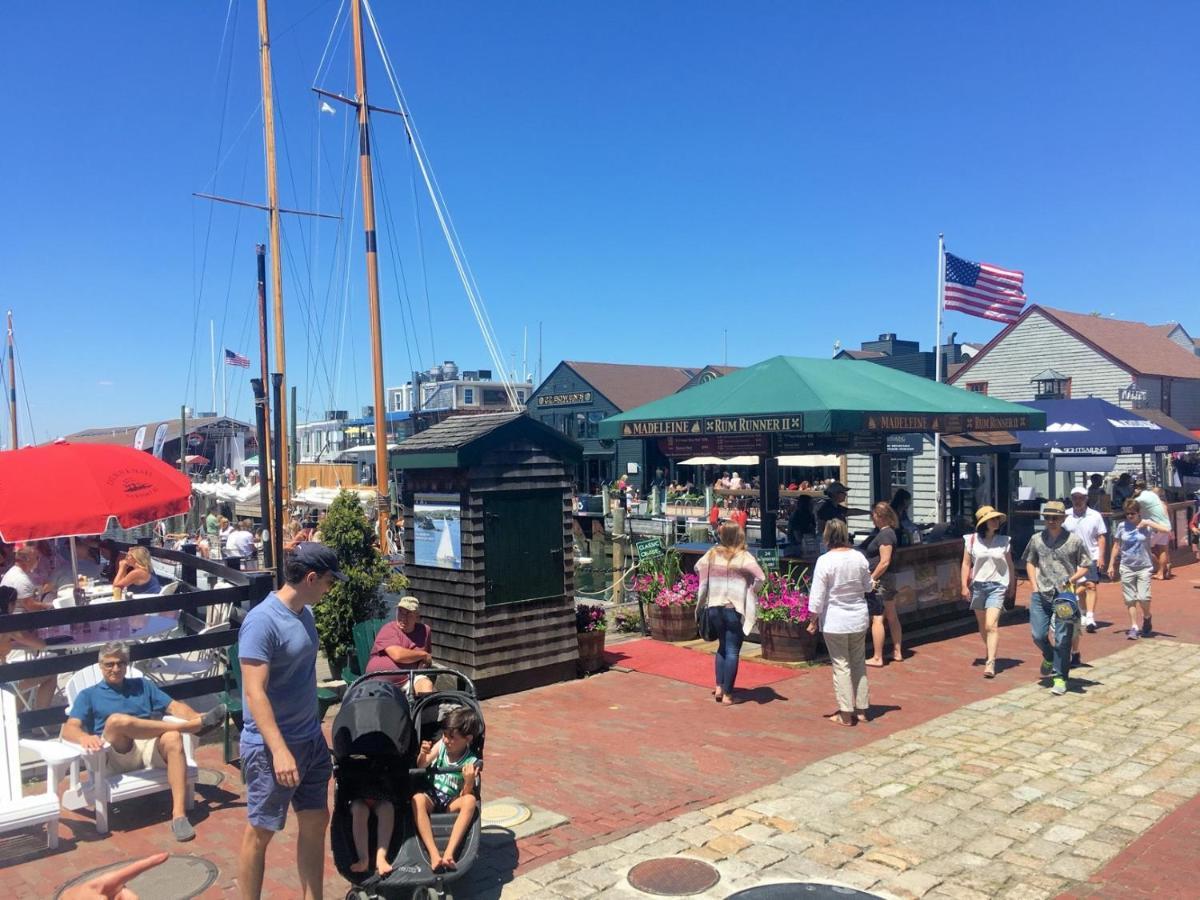 ניופורט Harborside Inn מראה חיצוני תמונה